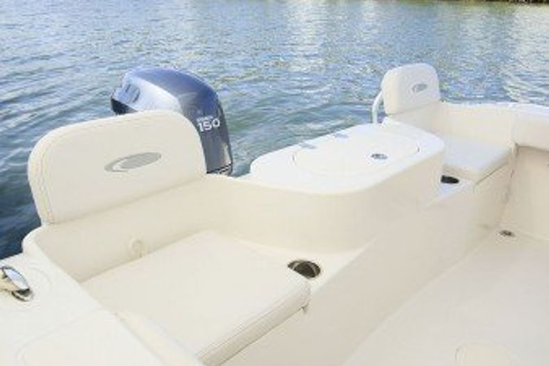 Thumbnail 16 for New 2015 Cobia 217 Center Console boat for sale in Miami, FL