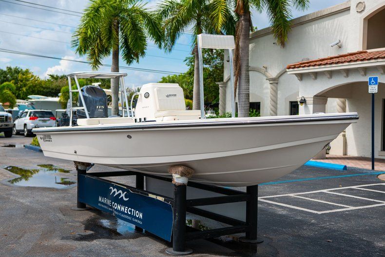 Thumbnail 1 for Used 2018 Hewes Redfisher 18 boat for sale in West Palm Beach, FL