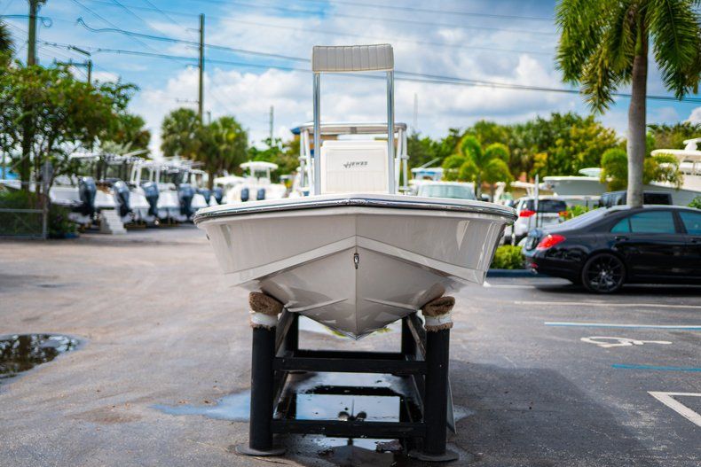 Thumbnail 2 for Used 2018 Hewes Redfisher 18 boat for sale in West Palm Beach, FL