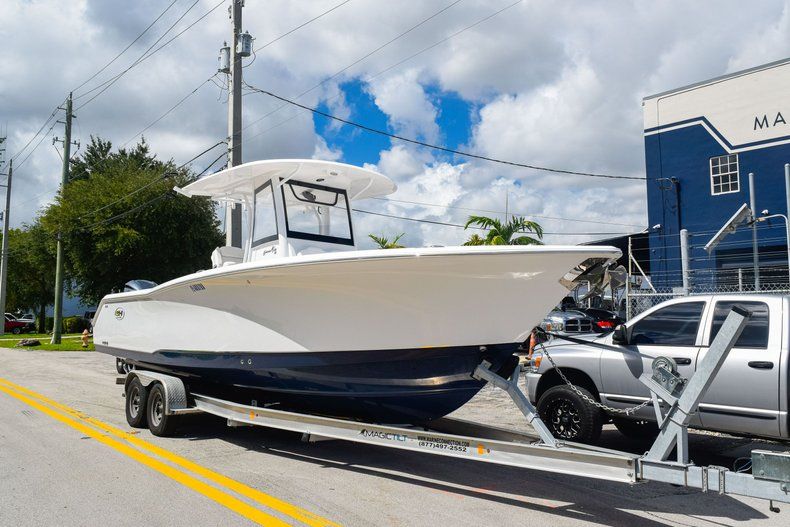 Thumbnail 1 for Used 2018 Sea Hunt 30 GAMEFISH boat for sale in Miami, FL