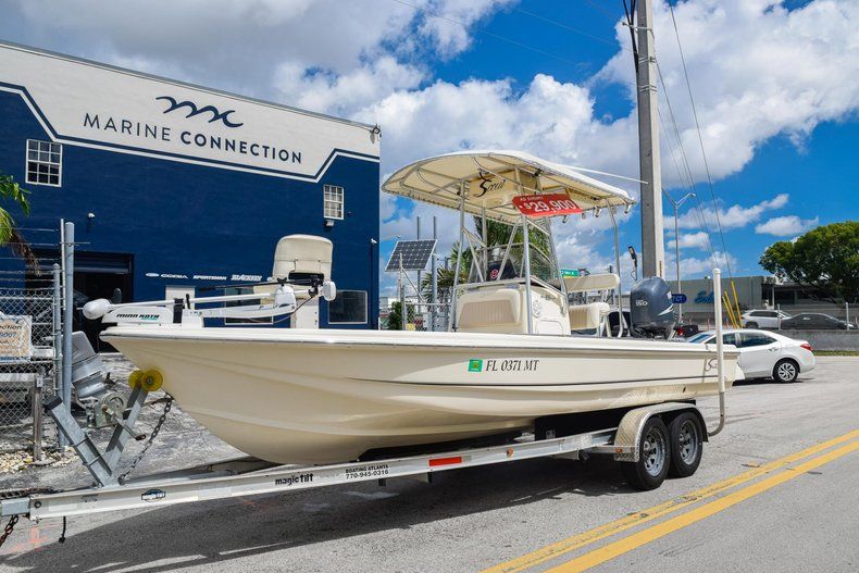 Thumbnail 3 for Used 2004 Scout 220 Bay Scout boat for sale in Miami, FL