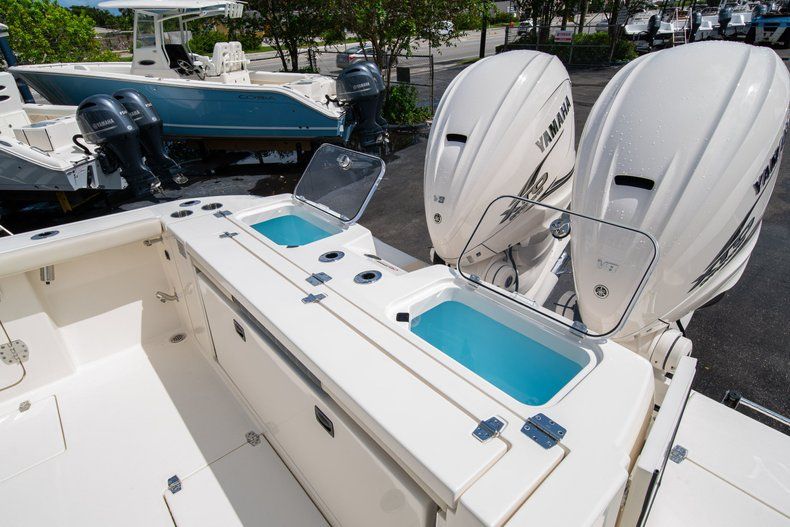 Thumbnail 9 for New 2020 Cobia 320 CC Center Console boat for sale in West Palm Beach, FL