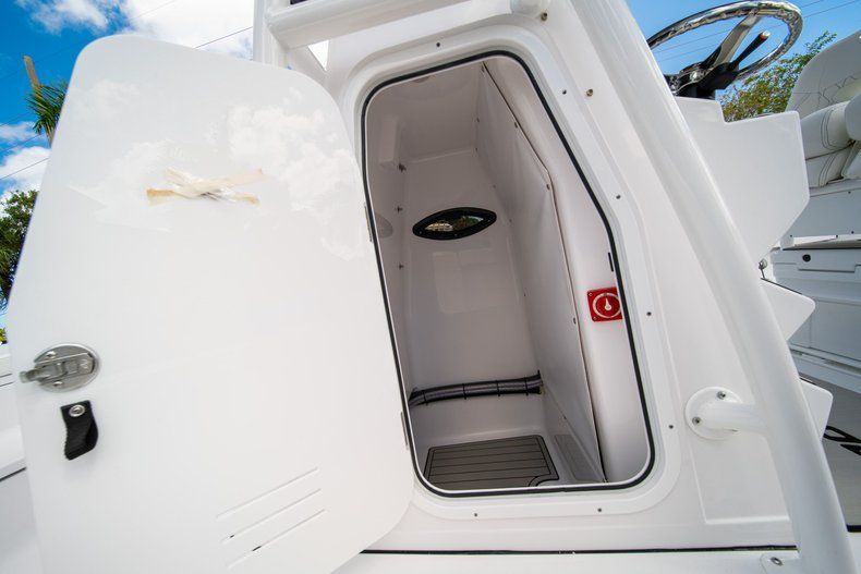 Thumbnail 31 for New 2020 Sportsman Masters 247 Bay Boat boat for sale in West Palm Beach, FL