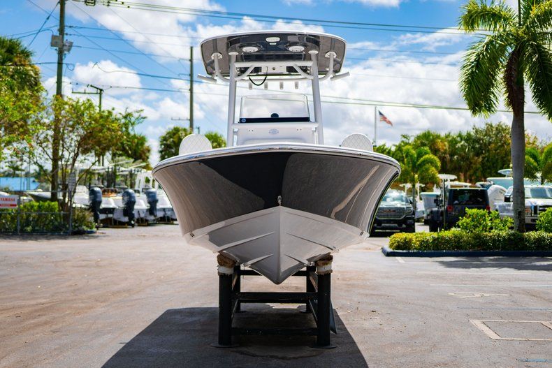 Thumbnail 2 for New 2020 Sportsman Masters 247 Bay Boat boat for sale in West Palm Beach, FL