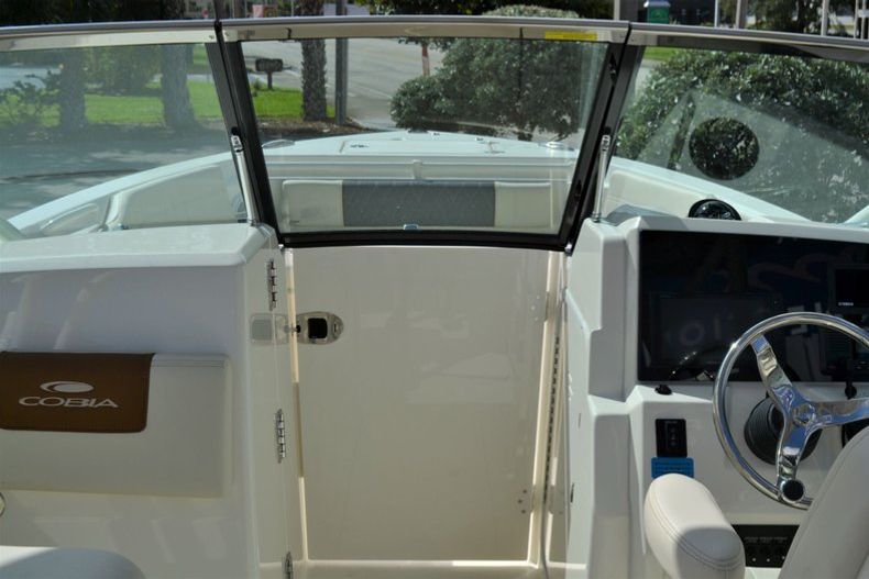Thumbnail 27 for New 2020 Cobia 240 DC Dual Console boat for sale in Vero Beach, FL