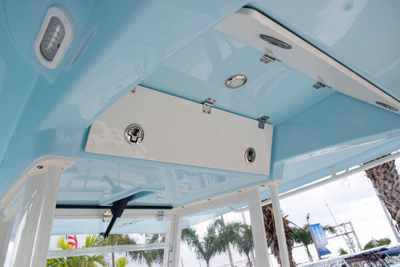 Thumbnail 31 for New 2020 Cobia 301 CC Center Console boat for sale in West Palm Beach, FL