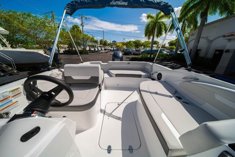 Thumbnail 14 for New 2020 Hurricane SS 185 OB boat for sale in West Palm Beach, FL