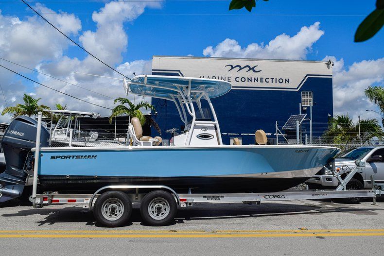 Used 2019 Sportsman Masters 247 Bay Boat boat for sale in Miami, FL