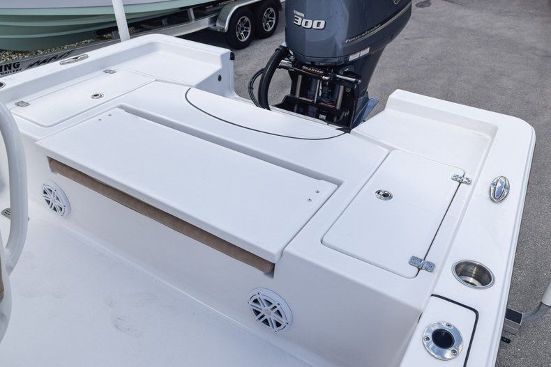 Thumbnail 13 for Used 2019 Sportsman Masters 247 Bay Boat boat for sale in Miami, FL