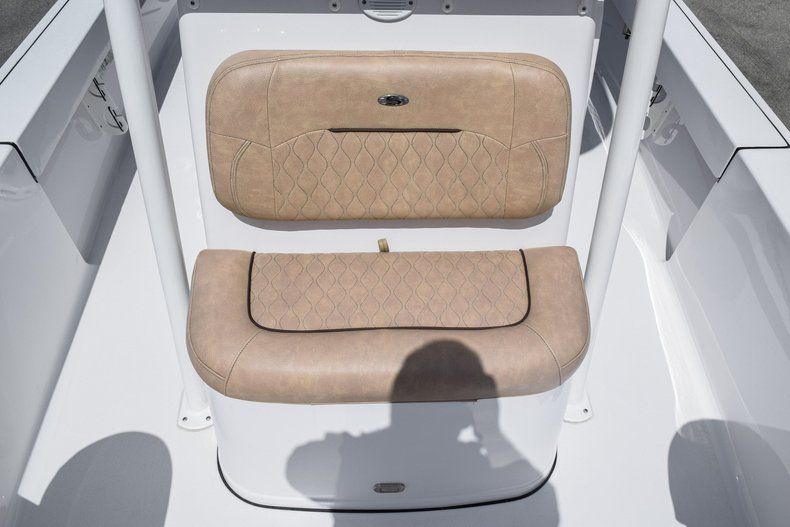 Thumbnail 36 for Used 2019 Sportsman Masters 247 Bay Boat boat for sale in Miami, FL