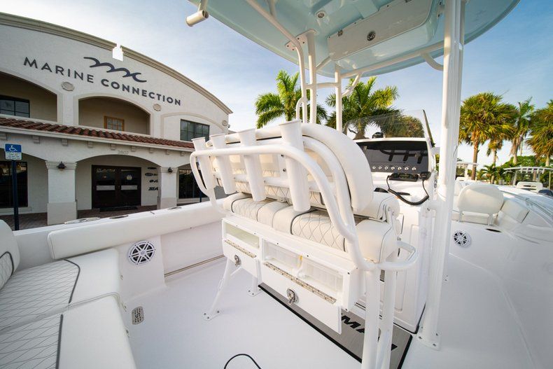 Thumbnail 19 for New 2020 Sportsman Heritage 211 Center Console boat for sale in Vero Beach, FL