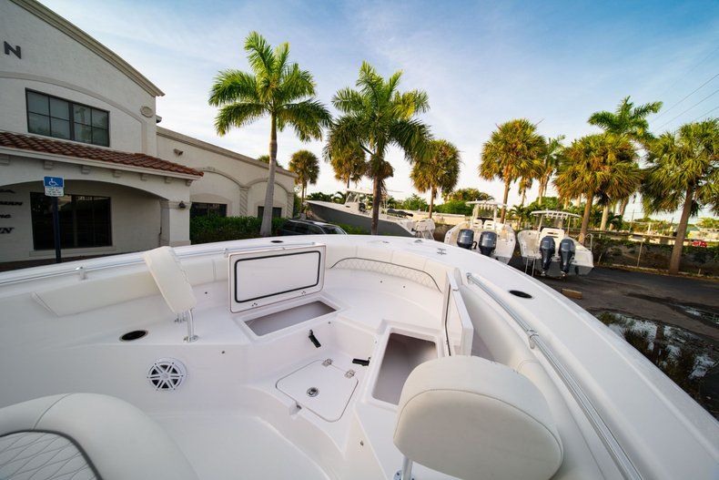 Thumbnail 30 for New 2020 Sportsman Heritage 211 Center Console boat for sale in Vero Beach, FL