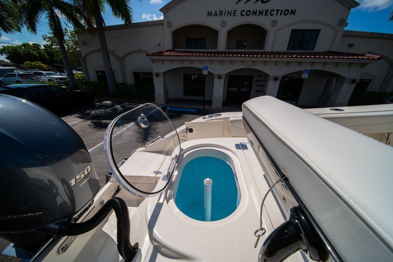 Thumbnail 13 for New 2020 Cobia 262 CC Center Console boat for sale in West Palm Beach, FL