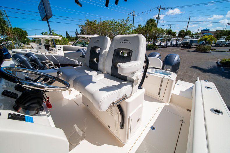 Thumbnail 31 for New 2020 Cobia 262 CC Center Console boat for sale in West Palm Beach, FL