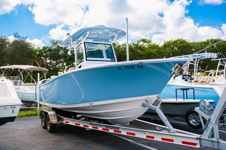 Used 2019 Sportsman Open 252 Center Console boat for sale in West Palm Beach, FL