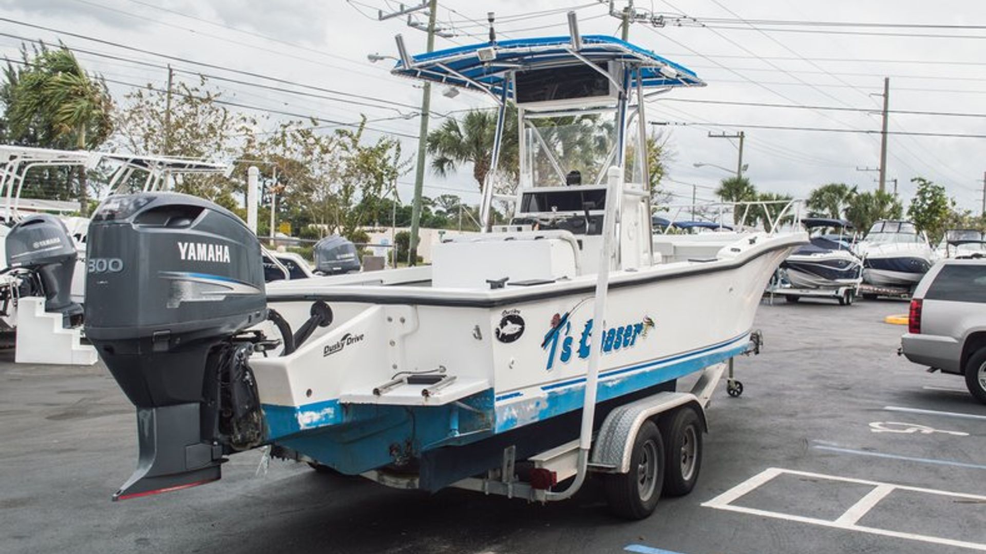 Used 1995 Dusky Marine 256 FC #5286 image 7