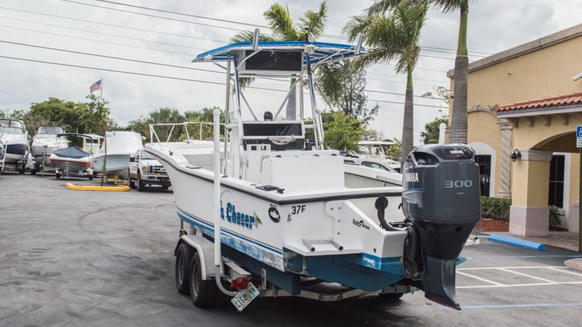 Used 1995 Dusky Marine 256 FC #5286 image 8