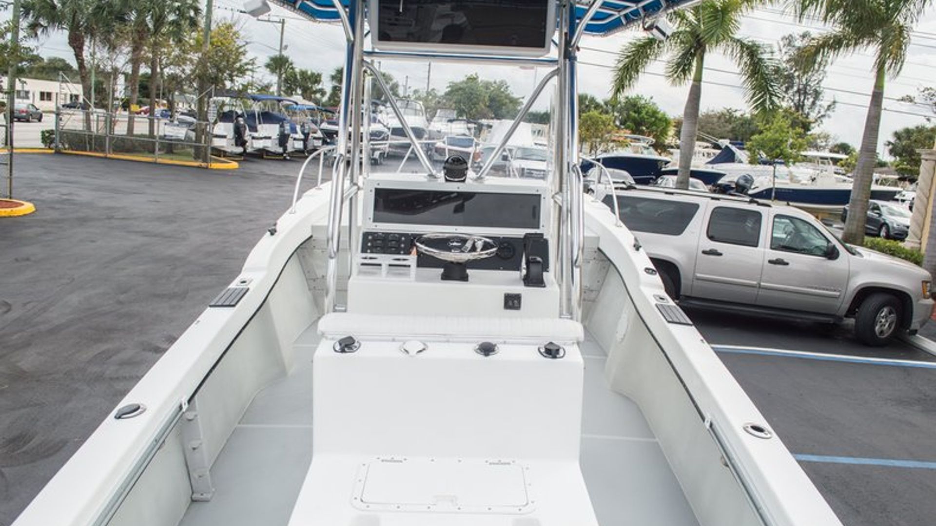 Used 1995 Dusky Marine 256 FC #5286 image 13