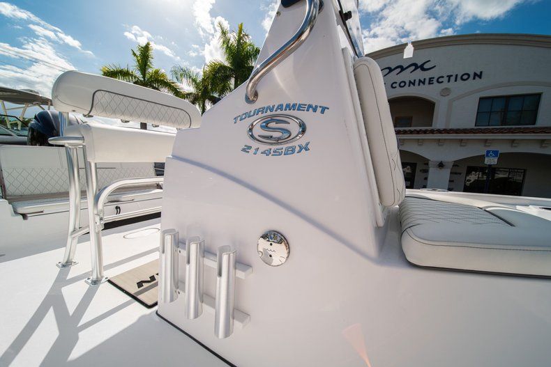 Thumbnail 22 for New 2020 Sportsman Tournament 214 SBX Bay Boat boat for sale in West Palm Beach, FL