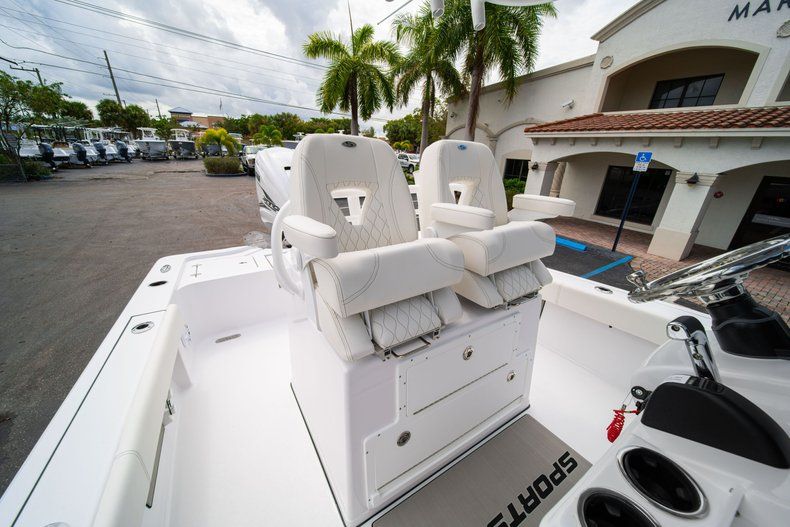Thumbnail 29 for New 2020 Sportsman Masters 267OE Bay Boat boat for sale in West Palm Beach, FL