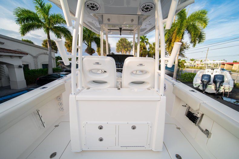 Thumbnail 23 for New 2020 Cobia 301 CC Center Console boat for sale in West Palm Beach, FL