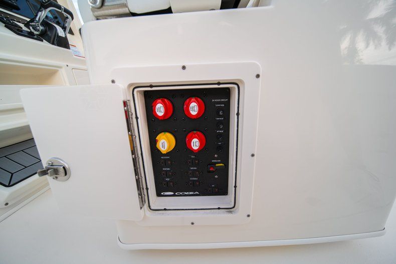 Thumbnail 27 for New 2020 Cobia 301 CC Center Console boat for sale in West Palm Beach, FL