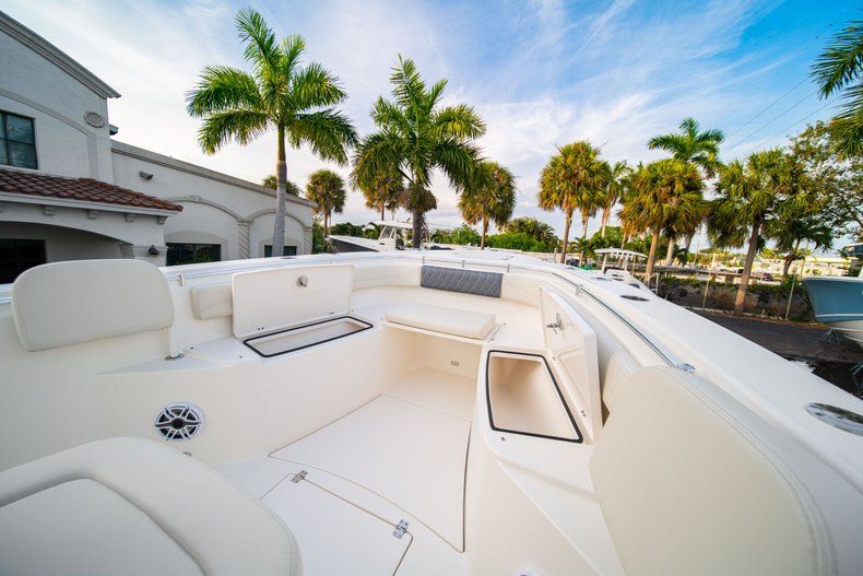 Thumbnail 45 for New 2020 Cobia 301 CC Center Console boat for sale in West Palm Beach, FL