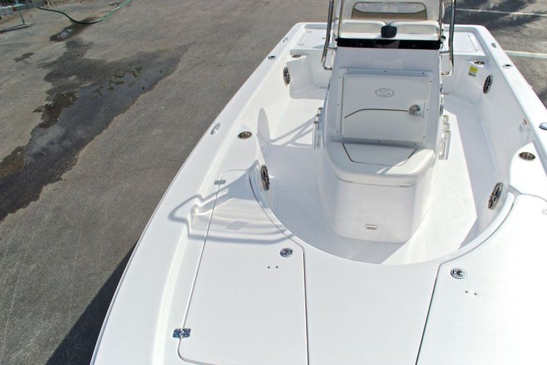 Thumbnail 61 for New 2014 Sportsman Masters 207 Bay Boat boat for sale in Miami, FL