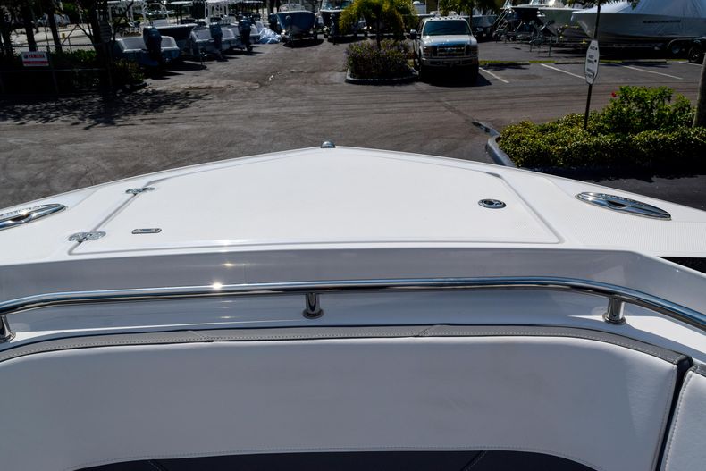 Thumbnail 85 for New 2020 Blackfin 332CC Center Console boat for sale in Fort Lauderdale, FL