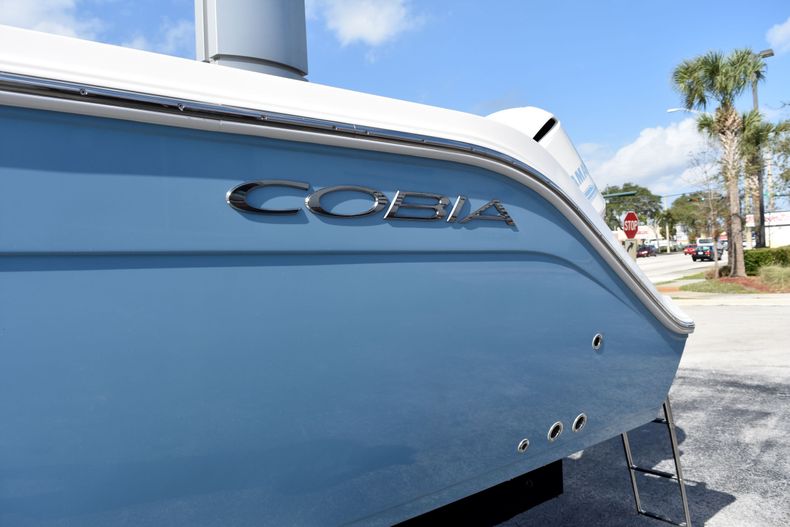 Thumbnail 39 for New 2020 Cobia 301 CC Center Console boat for sale in West Palm Beach, FL