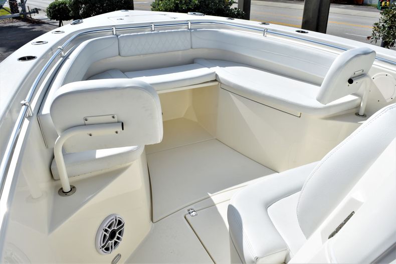 Thumbnail 34 for New 2020 Cobia 301 CC Center Console boat for sale in West Palm Beach, FL