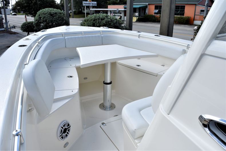 Thumbnail 22 for New 2020 Cobia 301 CC Center Console boat for sale in West Palm Beach, FL