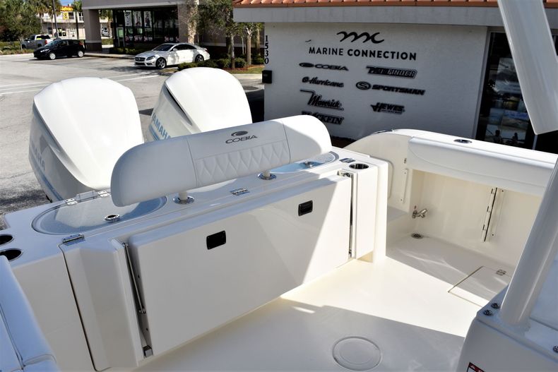 Thumbnail 14 for New 2020 Cobia 301 CC Center Console boat for sale in West Palm Beach, FL