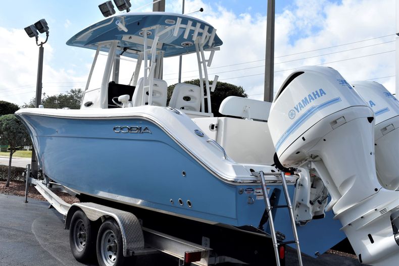 Thumbnail 3 for New 2020 Cobia 301 CC Center Console boat for sale in West Palm Beach, FL