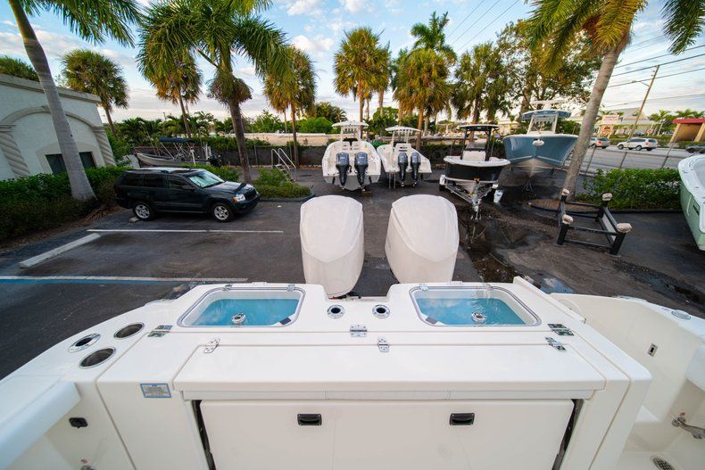 Thumbnail 10 for New 2020 Cobia 320 CC Center Console boat for sale in West Palm Beach, FL
