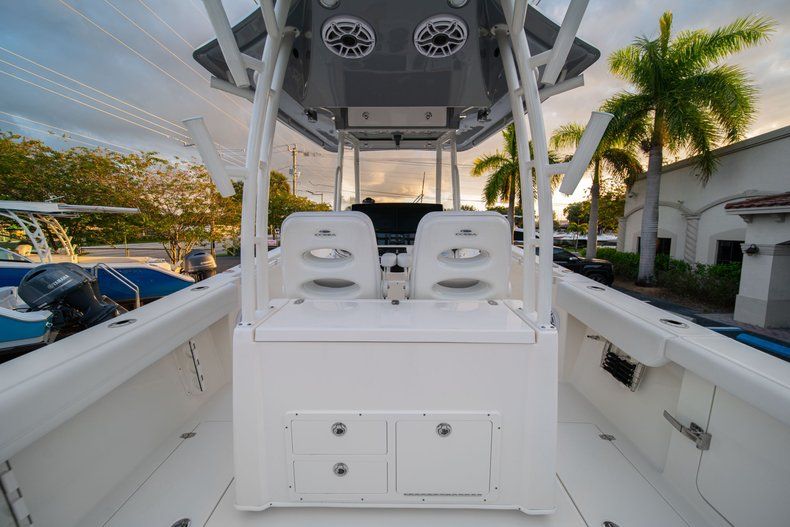 Thumbnail 28 for New 2020 Cobia 320 CC Center Console boat for sale in West Palm Beach, FL