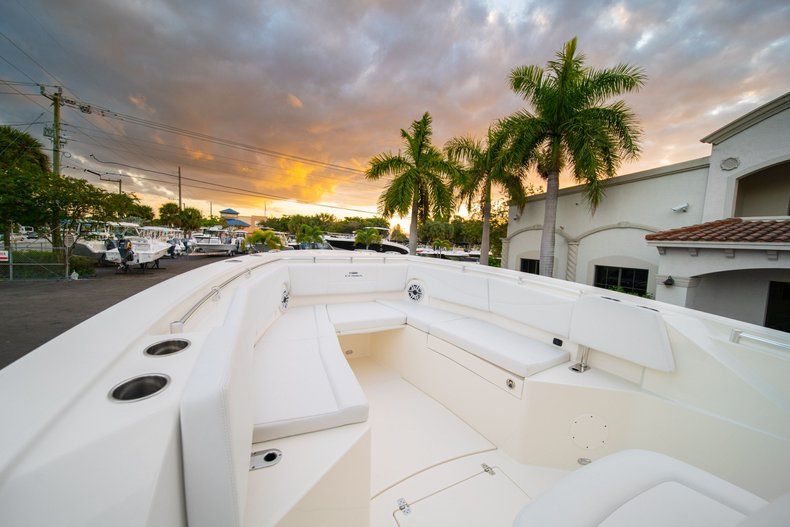 Thumbnail 48 for New 2020 Cobia 320 CC Center Console boat for sale in West Palm Beach, FL