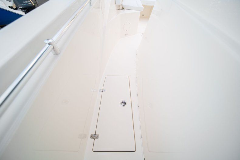 Thumbnail 46 for New 2020 Cobia 320 CC Center Console boat for sale in West Palm Beach, FL