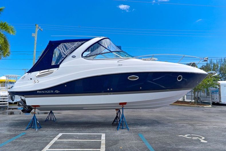 Thumbnail 12 for New 2014 Rinker 290 EC Express Cruiser boat for sale in West Palm Beach, FL