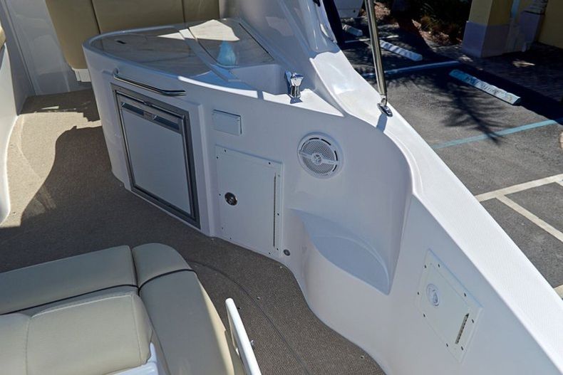 Thumbnail 48 for New 2014 Rinker 290 EC Express Cruiser boat for sale in West Palm Beach, FL