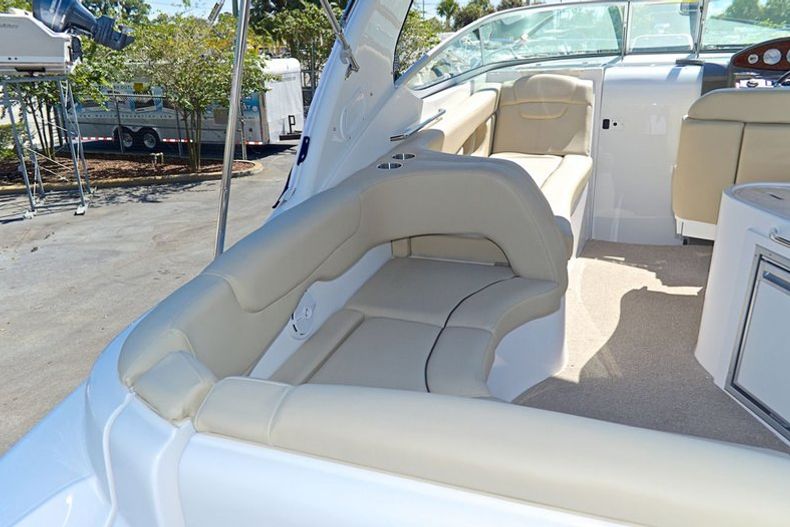 Thumbnail 53 for New 2014 Rinker 290 EC Express Cruiser boat for sale in West Palm Beach, FL