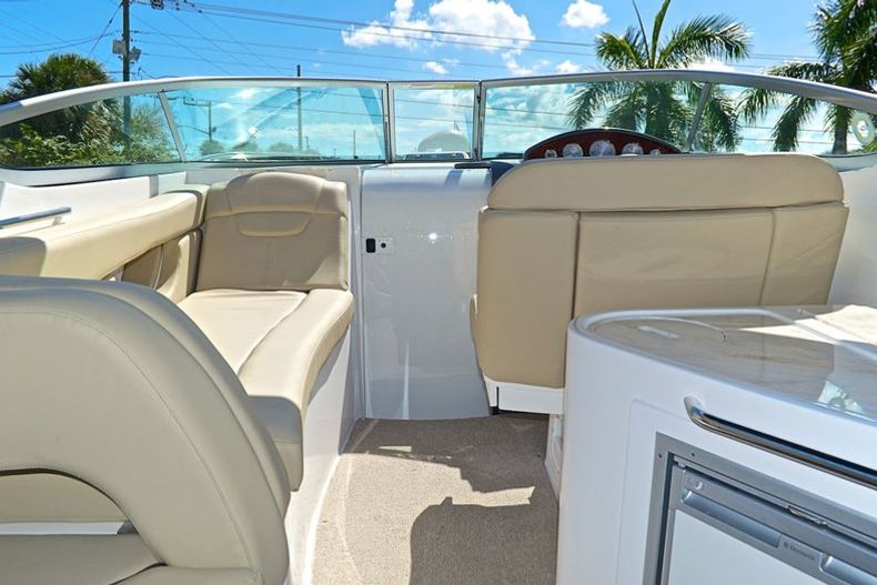 Thumbnail 80 for New 2014 Rinker 290 EC Express Cruiser boat for sale in West Palm Beach, FL