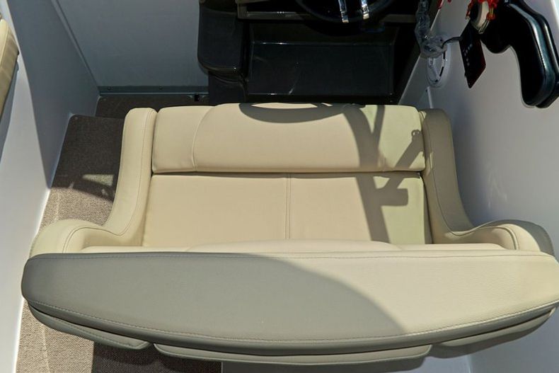 Thumbnail 87 for New 2014 Rinker 290 EC Express Cruiser boat for sale in West Palm Beach, FL