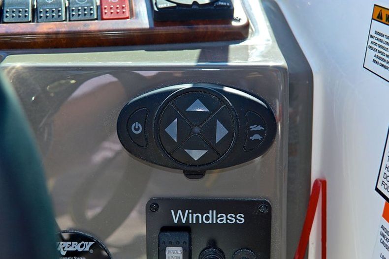 Thumbnail 101 for New 2014 Rinker 290 EC Express Cruiser boat for sale in West Palm Beach, FL