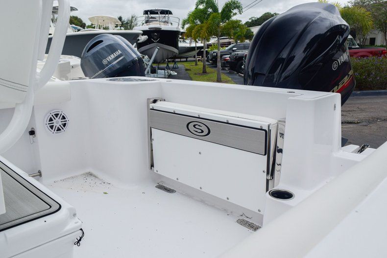 Thumbnail 6 for New 2020 Sportsman Open 232 Center Console boat for sale in Miami, FL