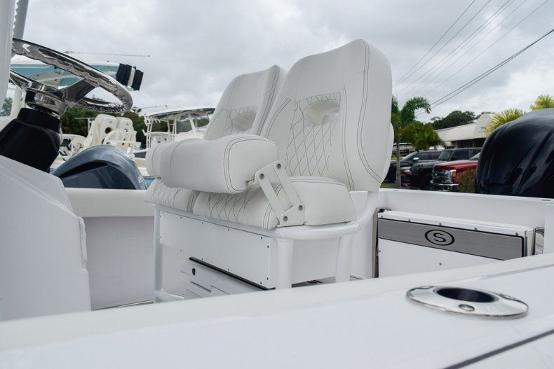 Thumbnail 11 for New 2020 Sportsman Open 232 Center Console boat for sale in Miami, FL