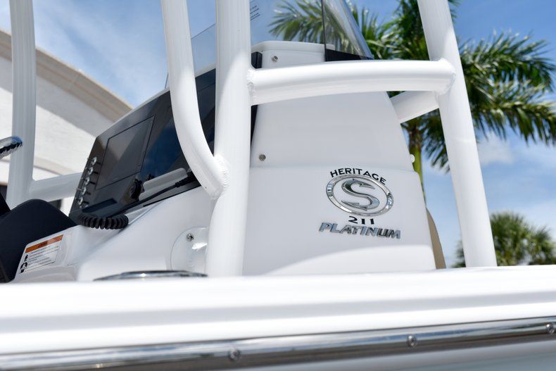 Thumbnail 9 for New 2019 Sportsman Heritage 211 Center Console boat for sale in Vero Beach, FL