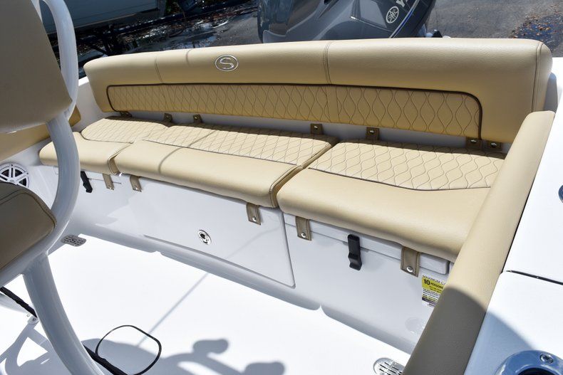 Thumbnail 13 for New 2019 Sportsman Heritage 211 Center Console boat for sale in Vero Beach, FL