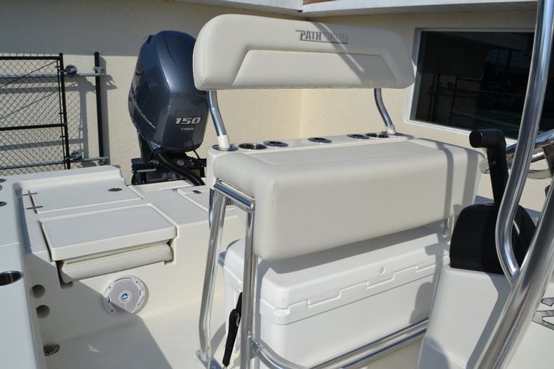 Thumbnail 25 for New 2015 Pathfinder 2200 TRS Bay Boat boat for sale in Vero Beach, FL