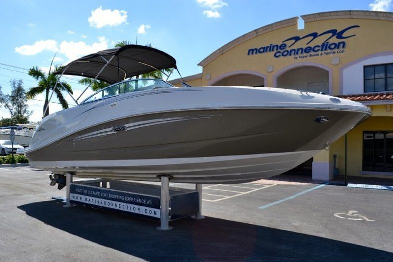 Thumbnail 1 for Used 2007 Sea Ray 260 Sundeck boat for sale in West Palm Beach, FL